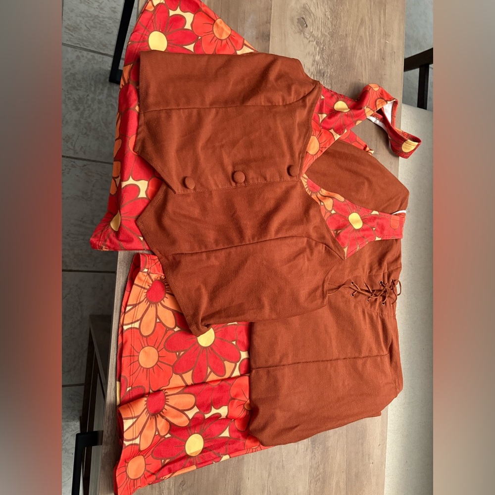 Spirit Halloween Hippie Costume